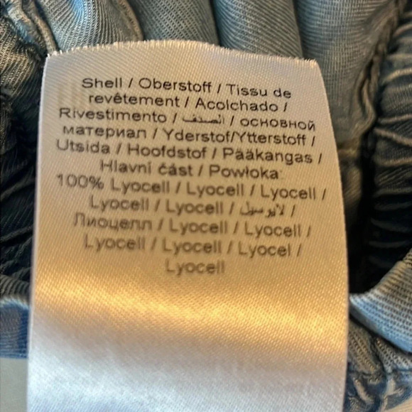 B. Young BYHARIMO 100% Lyocell Shorts  from Denmark. Size EU 40 - Picture 10 of 10